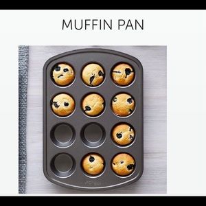 Pampered Chef Muffin Pan NEW